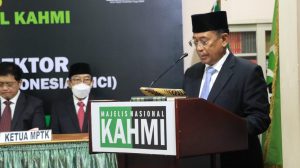 Prof Laode Masihu Kamaluddin Jadi Rektor Pertama UICI