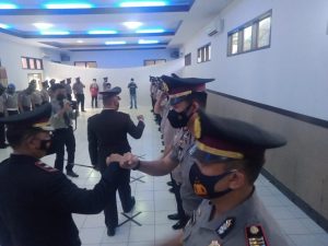 44 Personel Polres Konawe Naik Pangkat, 2 Perwira dan 42 Bintara, Kapolres: Lebih Dewasa dan Profesional