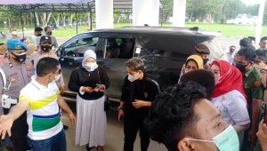 Apriyani Rahayu Tiba di Konawe, Disambut Warga Dengan Suka Cita, Pemkab: Masyarakat Bangga Padamu