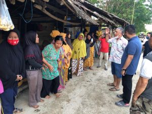 Kery Kunjungan Ke Konsel, Emak-emak: Inimi Gubernurku