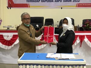 DPRD dan Pemerintah Kabupaten Kolaka Timur Setujui Raperda APBD 2022