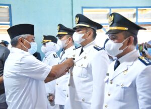 Bupati Konawe Melantik 6 Camat, Harap Percepat Vaksinasi di Daerahnya