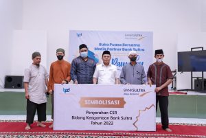 Labah Bersih Bank Sultra Naik Sejak 2019 Hingga 2021, Bagikan CSR 150 Juta di 17 Kabupaten