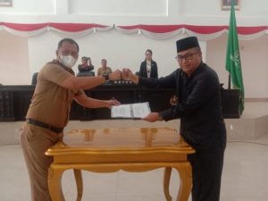 Lima Fraksi DPRD Konawe Setujui Dua Raperda Usulan Pemerintah Menjadi Perda
