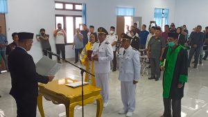 Sekab Konawe Lantik 2 Camat Baru, I Gusti Ketut Pincah Jabat Camat Wobar