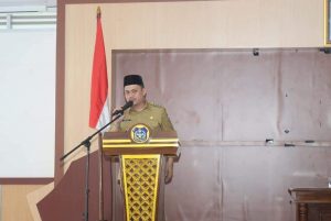 Hari Pertama Berkantor, Plt Bupati Koltim Abdul Azis Bertemu OPD Gelar Rapat Koordinasi