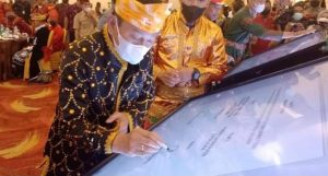 Upaya Melindungi Kekayaan Intelektual Milik Daerah, Bupati Butur Teken MoU Bersama Kemenkumham