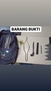 Kedapatan Bawa Busur dan Golok Sisir, Dua Remaja Diringkus Polisi