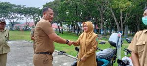 Sekda Konawe Serahkan Bantuan Motor Operasional Kepada Enam Puskesmas