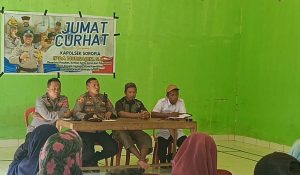 Program Jumat Curhat Kapolsek Soropia Jawab Keluhan Warga