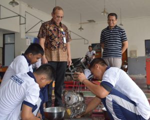 Pastikan Proses Pelatihan Sesuai SOP, Kepala BPVP Sidak 10 Workshop