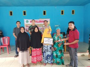 Berkah Ramadhan Pemdes Polandangi Salurkan BLT DD Tahap 1 Kepada 29 KPM