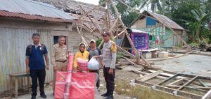 Pemerintah Daerah Berikan Bantuan Kepada Korban Bencana Alam di Konawe