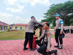 Kapolres Konawe Pimpin Upacara Tradisi Pembaretan Bintara Remaja