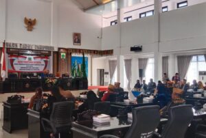 Belasan Anggota DPRD Konawe Absen Dalam Rapat Paripurna Istimewa