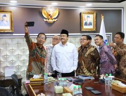 Diinisasi SMSI Pusat, Kemensos Gelar Kick Off HKSN 2024 di Taman Firdaus Desa Talaga Mancak
